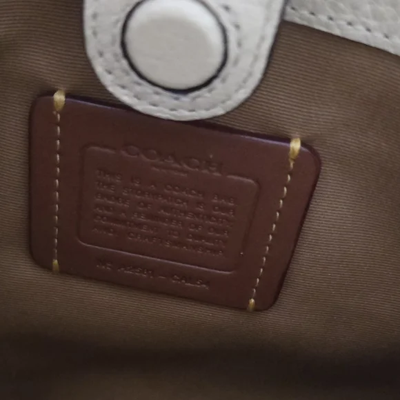 Coach Small Savannah Carryall NWT Color: Moonlight - Picture 7 of 7